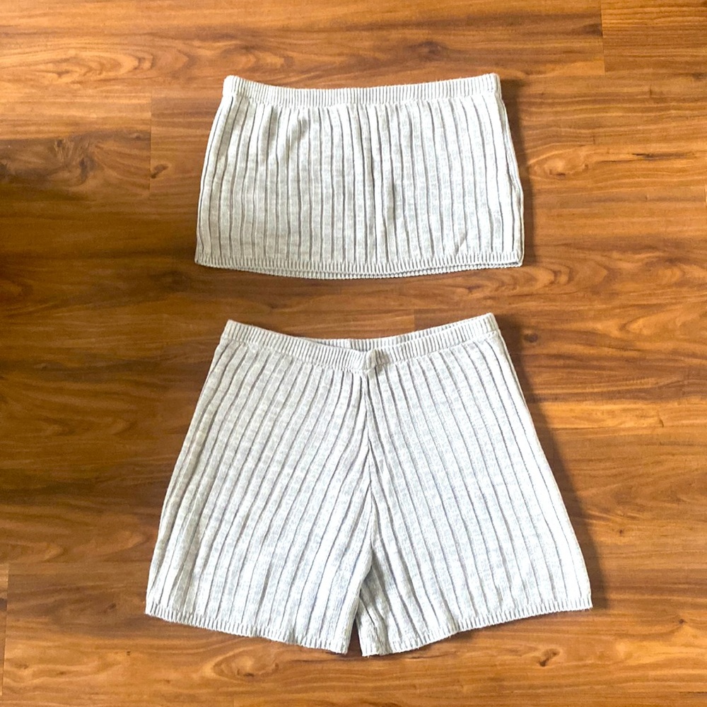 BooHoo halter top ribbed short set